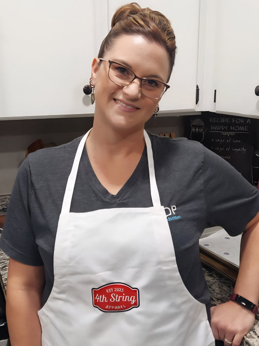 Delantal bordado de 4ª cuerda